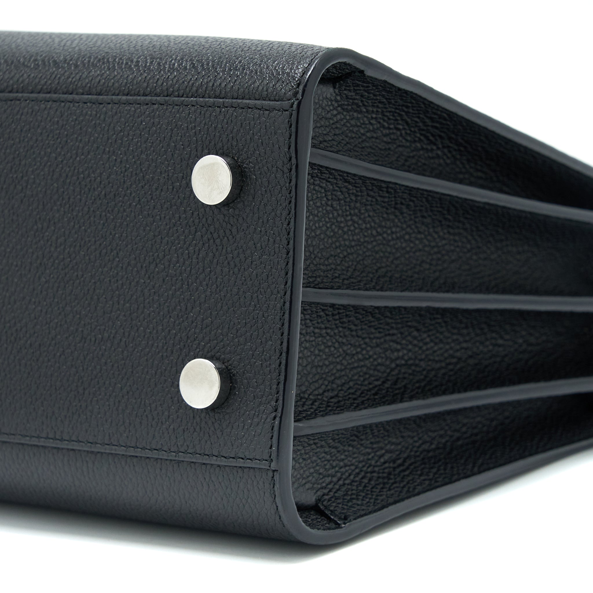 saint-laurent-baby-sac-de-jour-grained-calfskin-black-shw