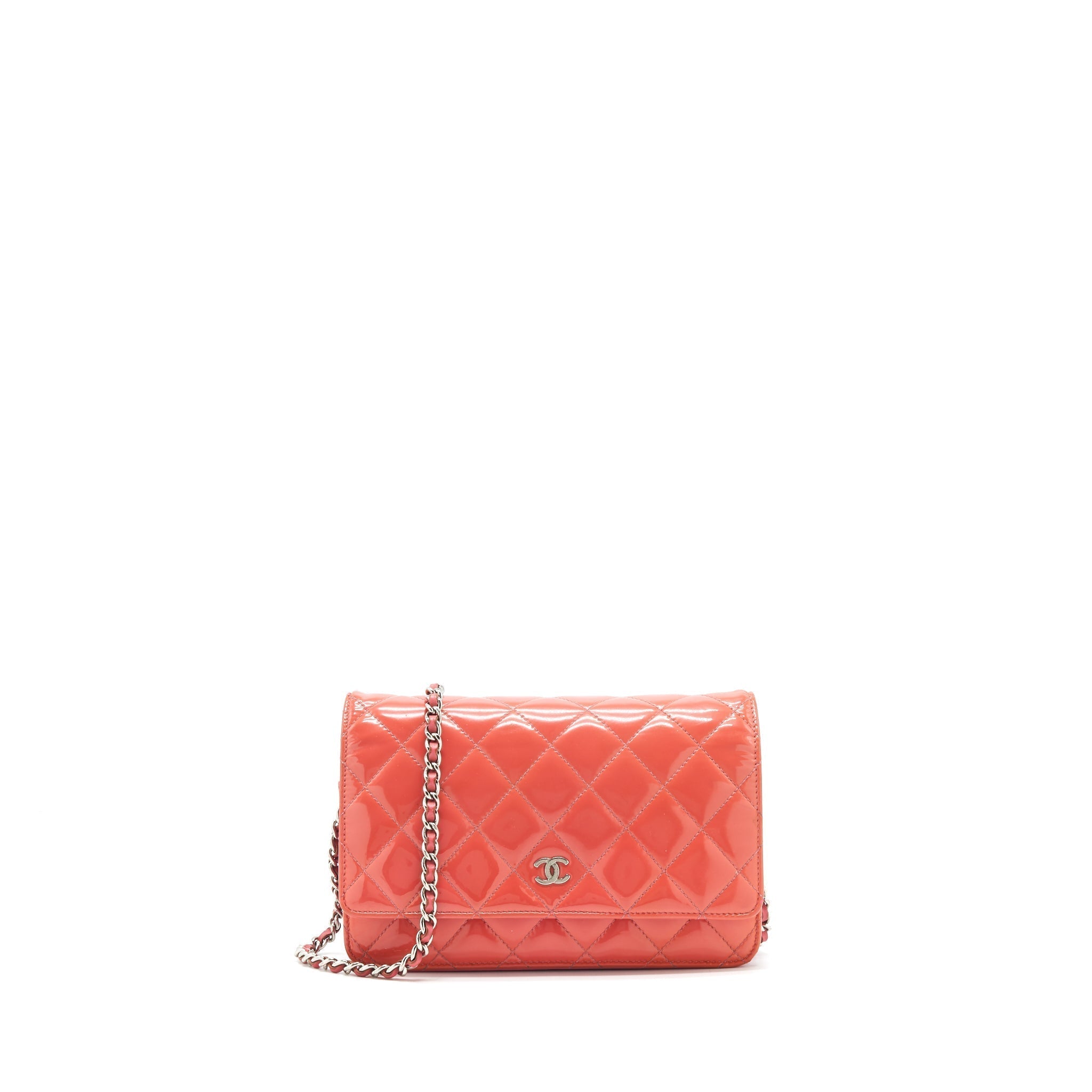 chanel-wallet-on-chains-red-patent-shw