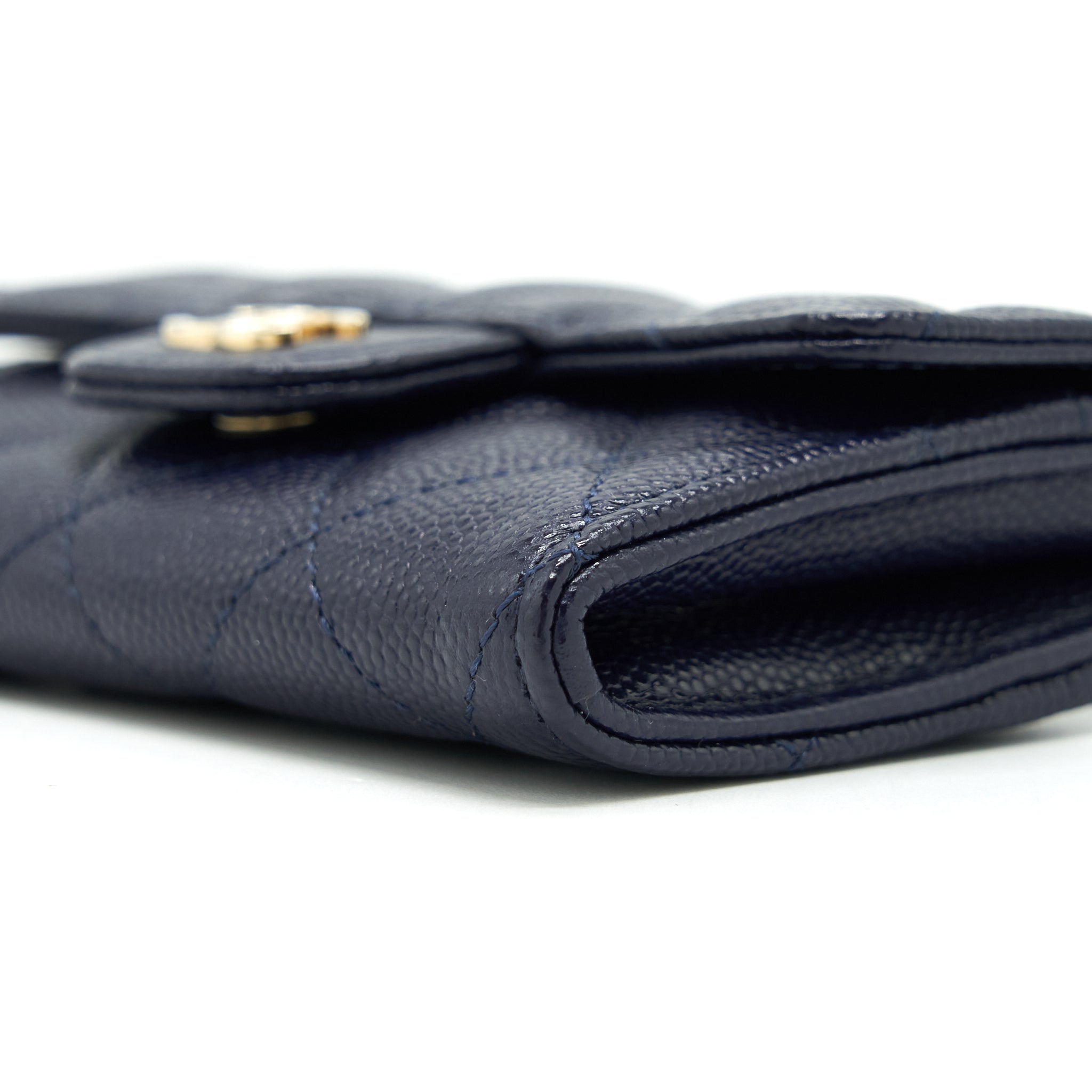 chanel-classic-flap-card-holder-caviar-navy-lghw