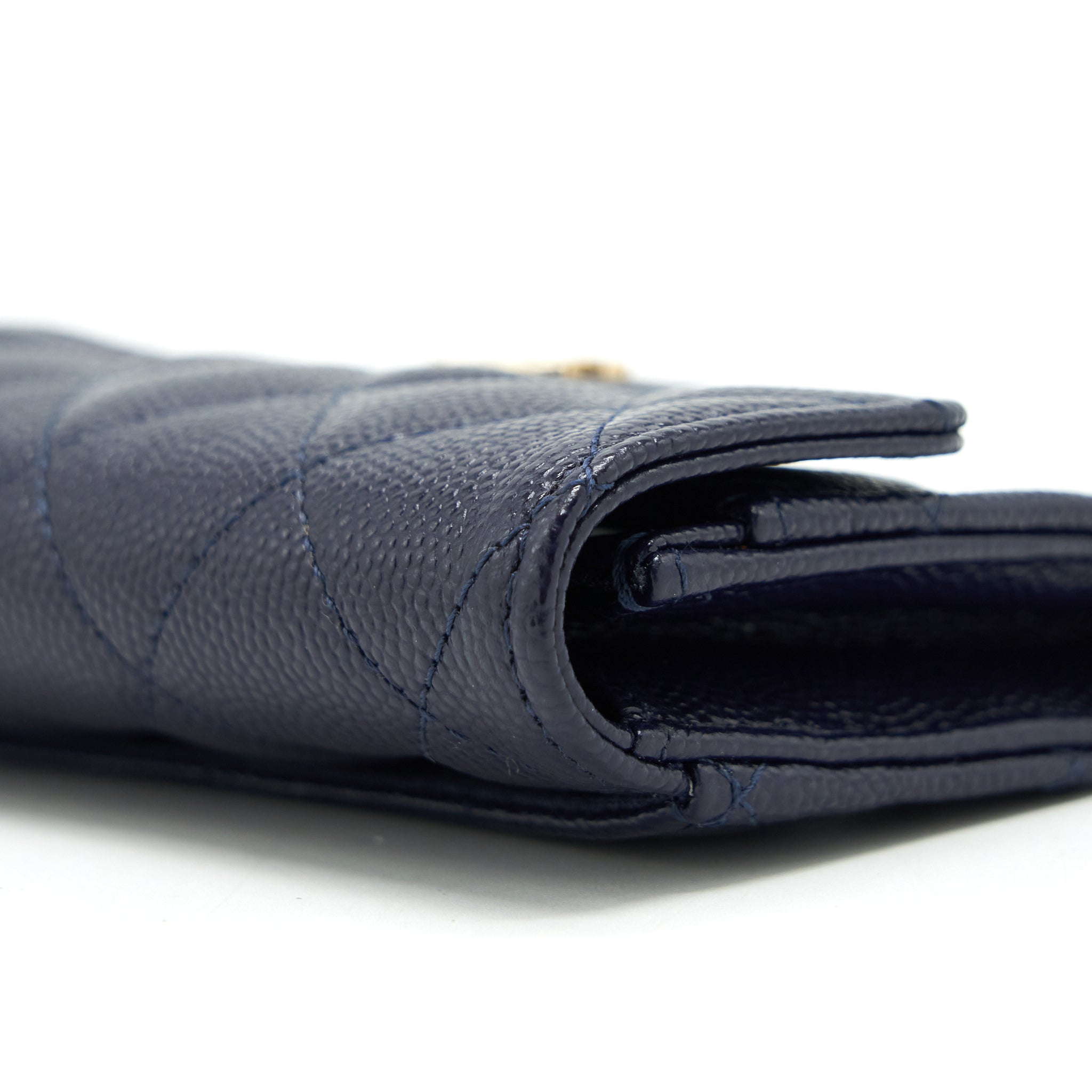 chanel-classic-flap-card-holder-caviar-navy-lghw