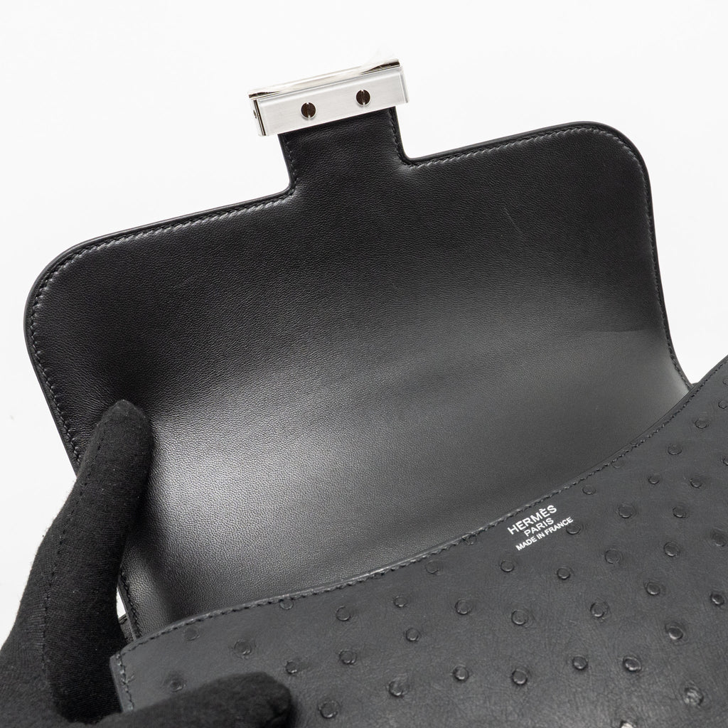 hermes-constance-24-ostrich-black-shw-stamp-k