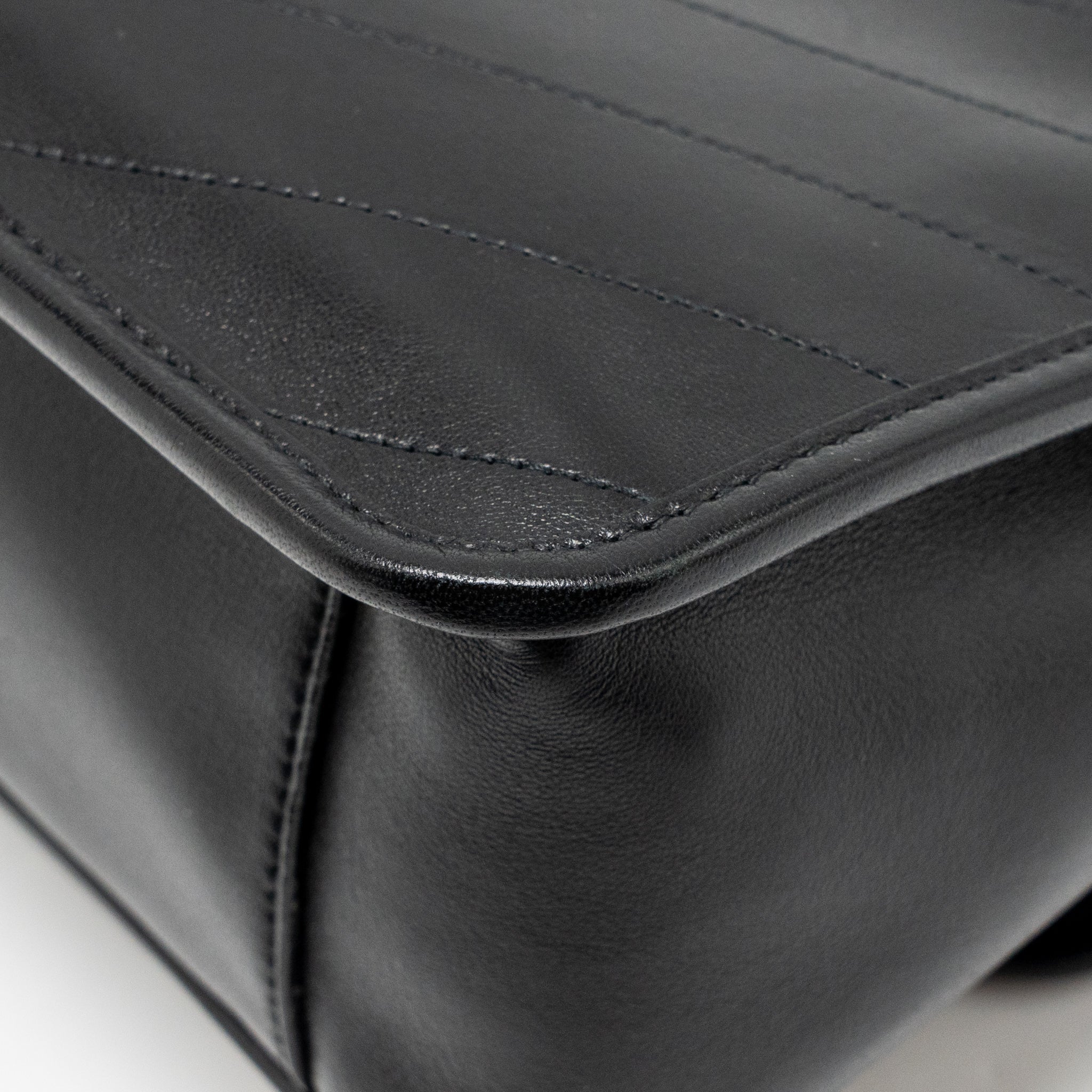 saint-laurent-medium-niki-bag-lambskin-black-ghw-1