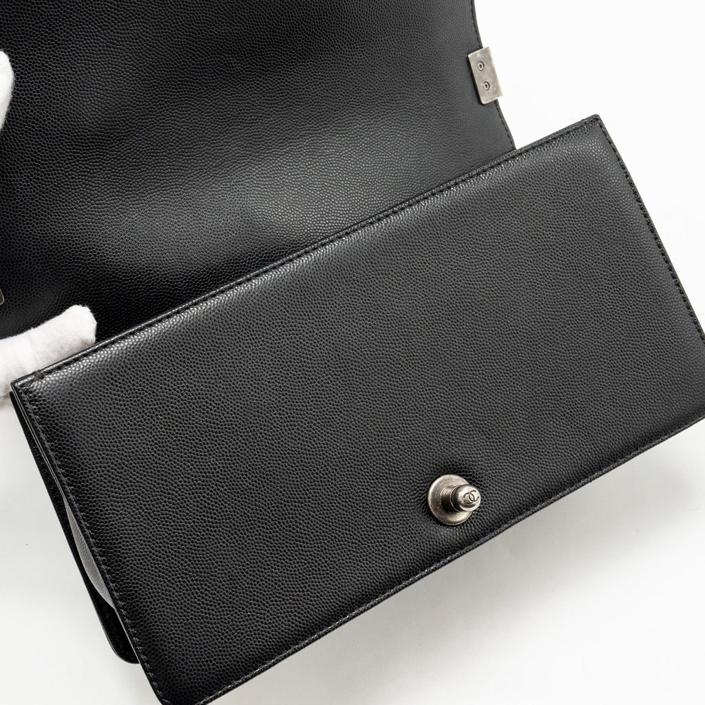 chanel-medium-boy-bag-caviar-black-shw-microchip-copy