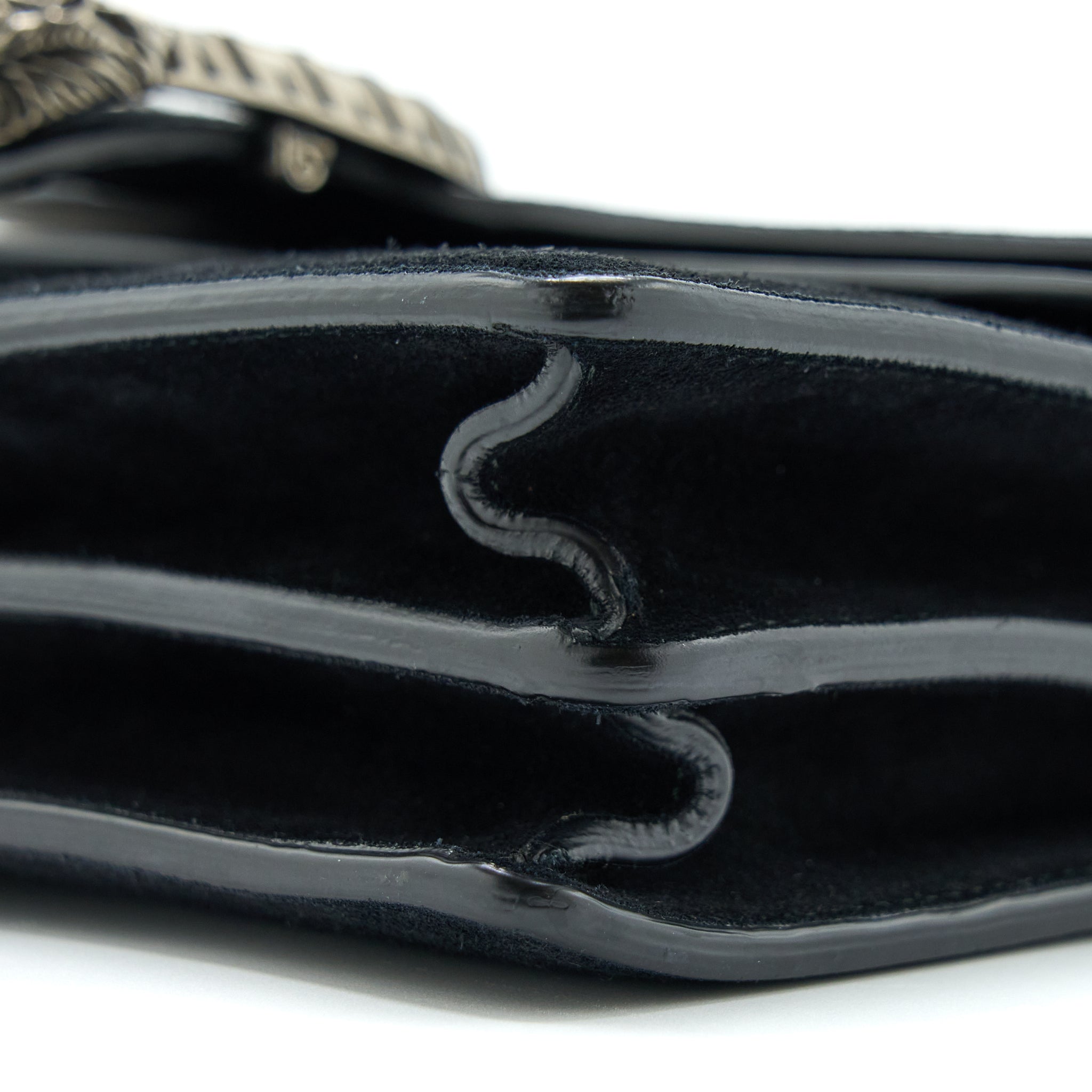gucci-dionysus-shoulder-bag-velvet-black-shw