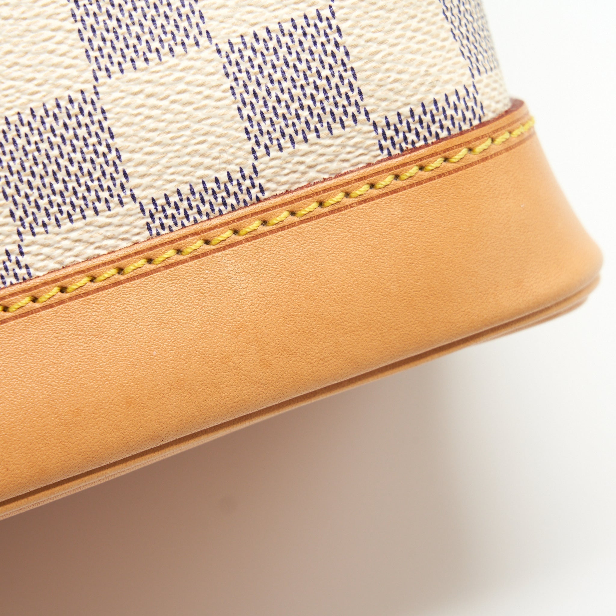 louis-vuitton-neo-noe-bb-damier-azur-canvas-ghw