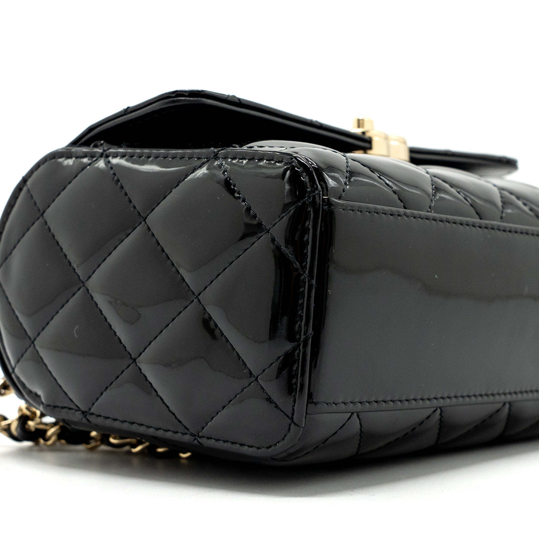 chanel-top-handle-vanity-box-bag-patent-leather-black-lghw-microchip