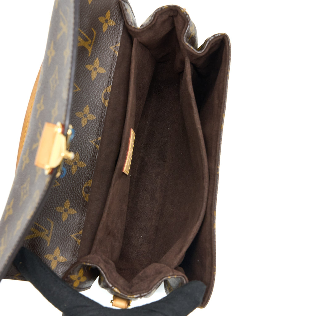louis-vuitton-pochette-metis-monogram-canvas-ghw-7