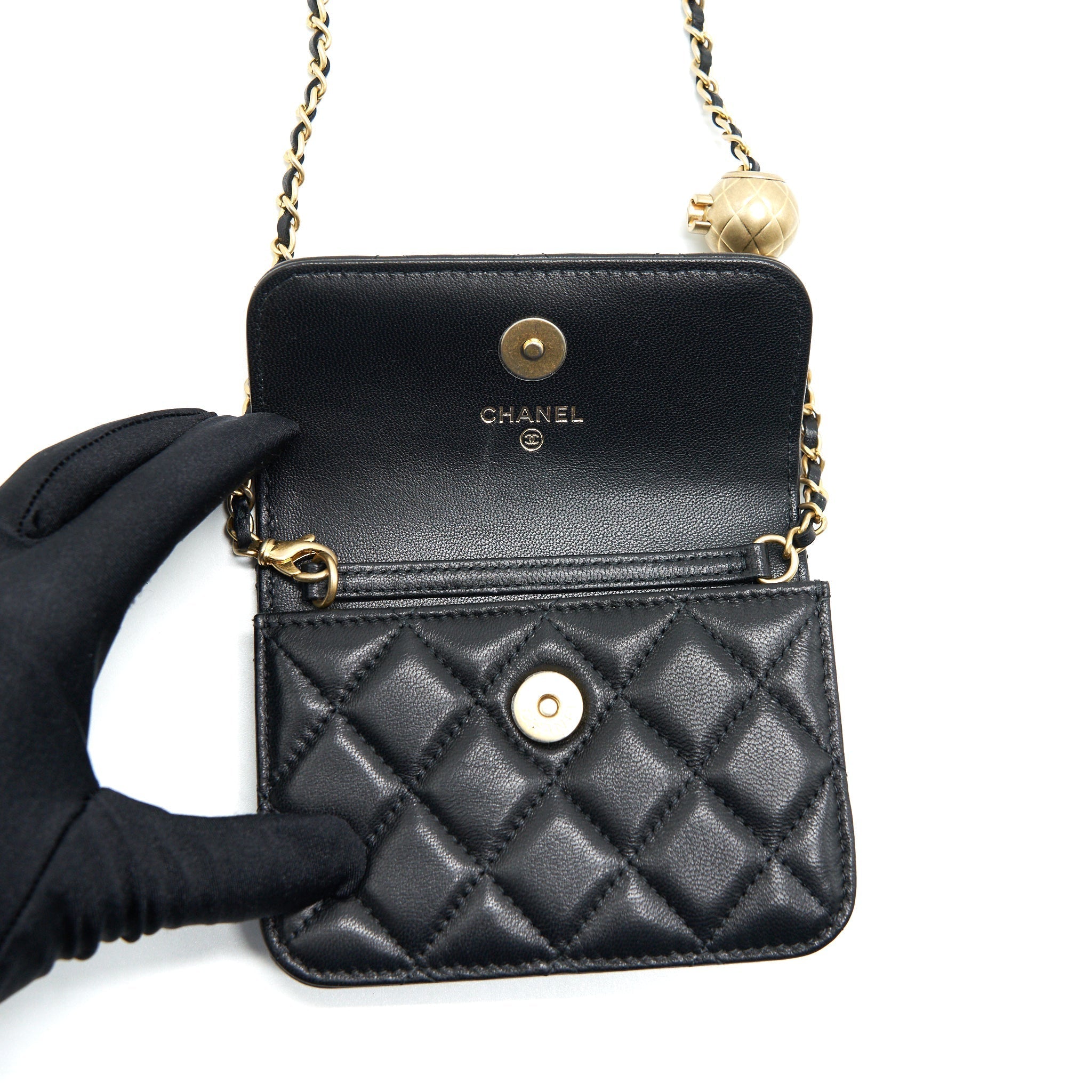 chanel-pearl-crush-belt-bag-black-with-ghw-serial-30