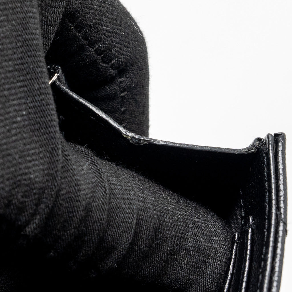 saint-laurent-envelop-chain-bag-grained-calfskin-black-shw