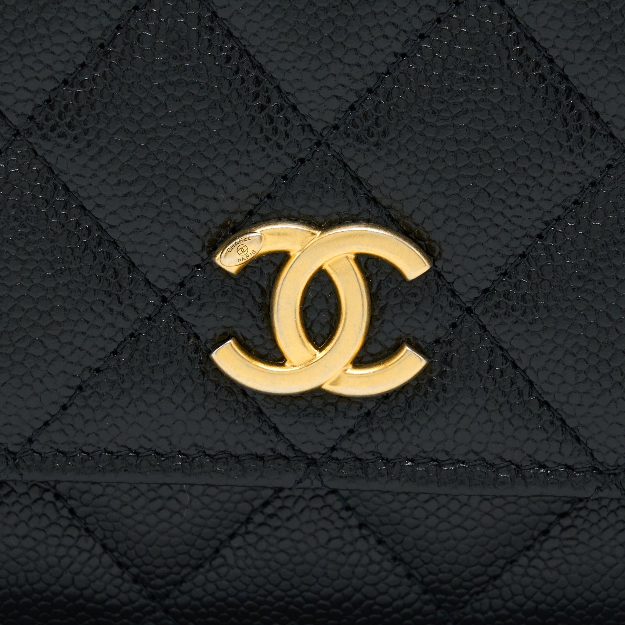chanel-top-handle-wallet-on-chain-caviar-black-ghw-microchip