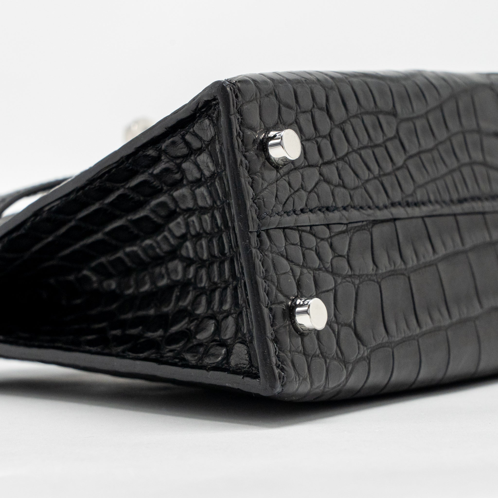 hermes-mini-kelly-ii-alligator-misssissippiensis-matt-black-shw-stamp-k