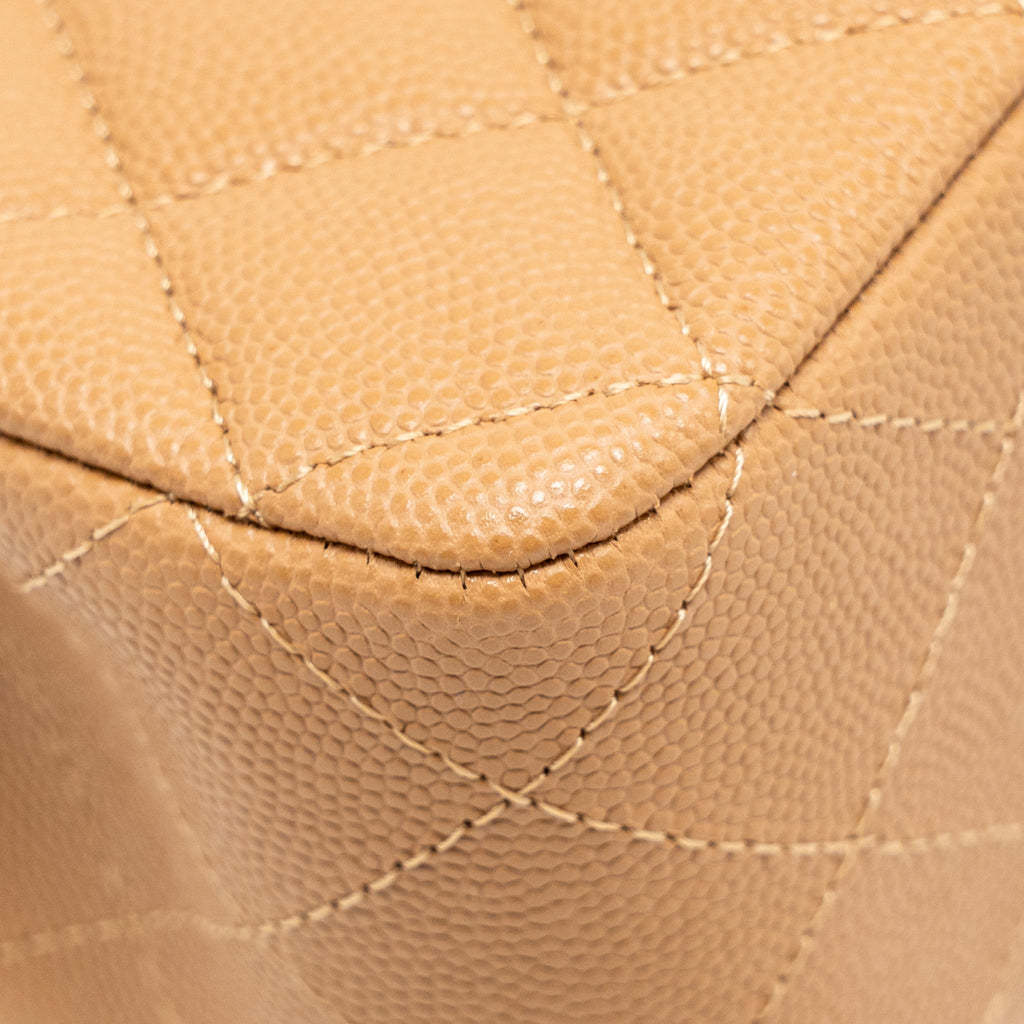 chanel-medium-classic-double-flap-bag-caviar-caramel-lghwmicrochip-1