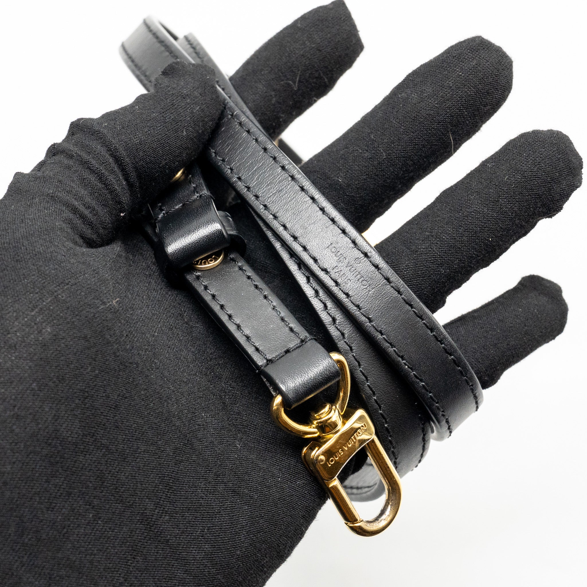 louis-vuitton-neo-noe-monogram-canvas-black-ghw-6