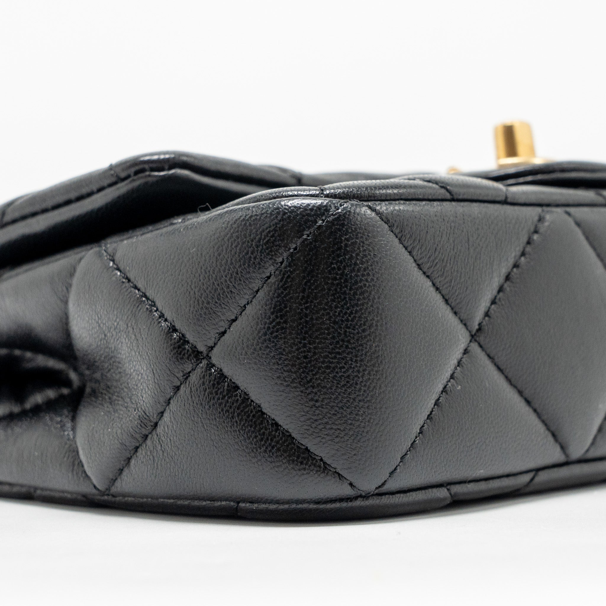 chanel-pearl-crush-mini-square-flap-bag-lambskin-black-ghw-microchip-copy