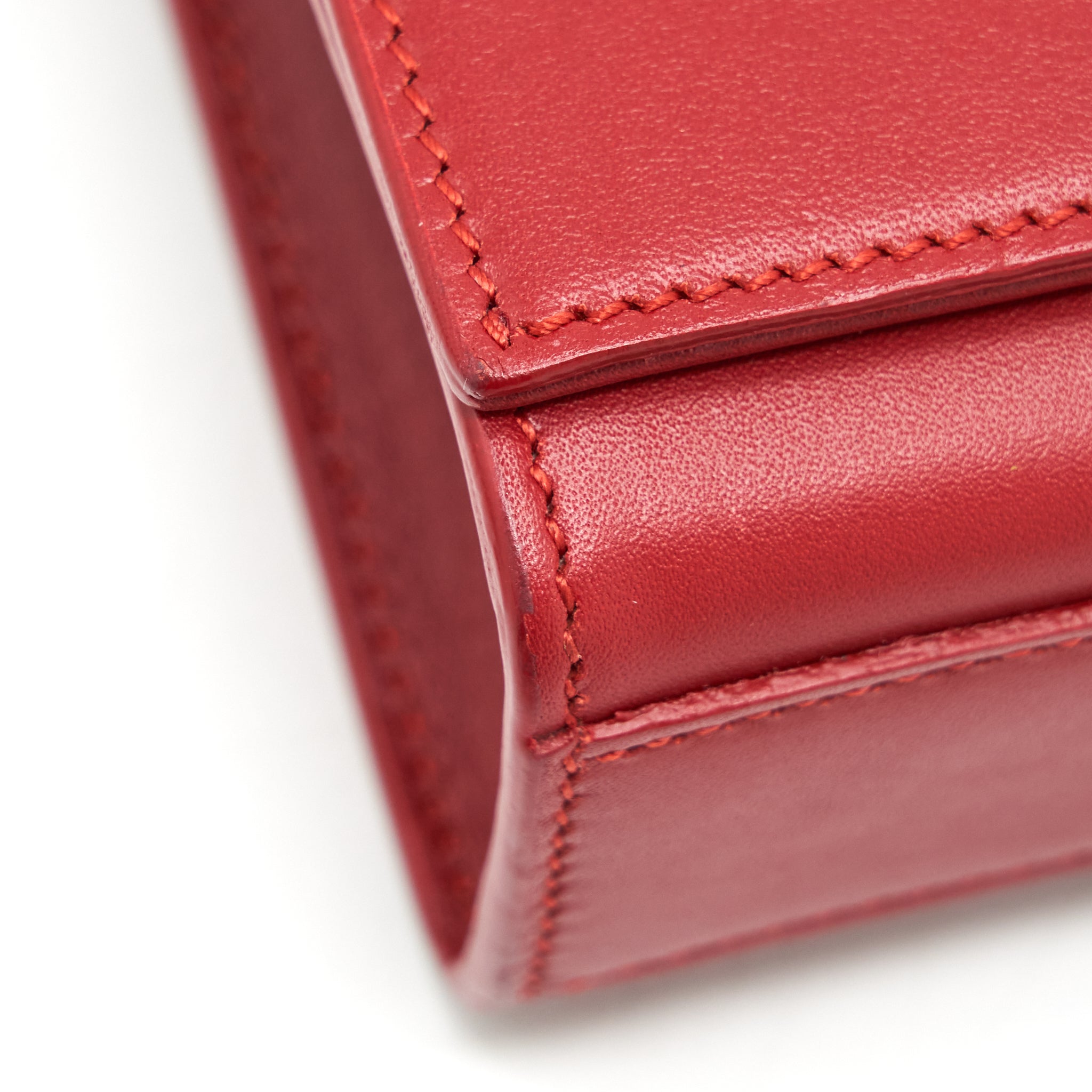 saint-laurent-ysl-medium-kate-bag-tassel-red-ghw