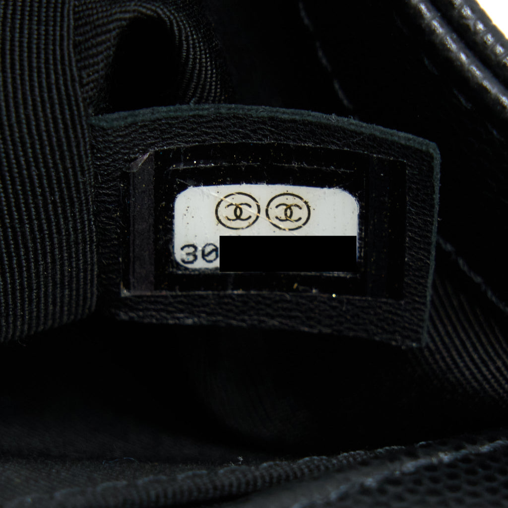 chanel-medium-boy-bag-caviar-black-brushed-ghw