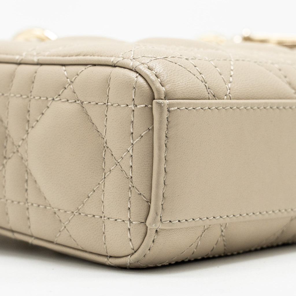 dior-medium-lady-d-joy-bag-lambskin-beige-lghw