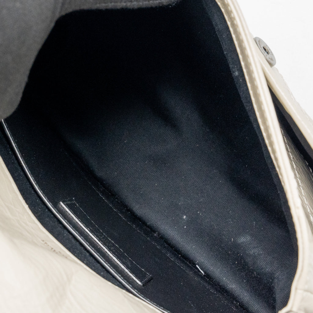 saint-laurent-ysl-niki-baby-flap-bag-calfskin-blanc-with-blanc-hardware