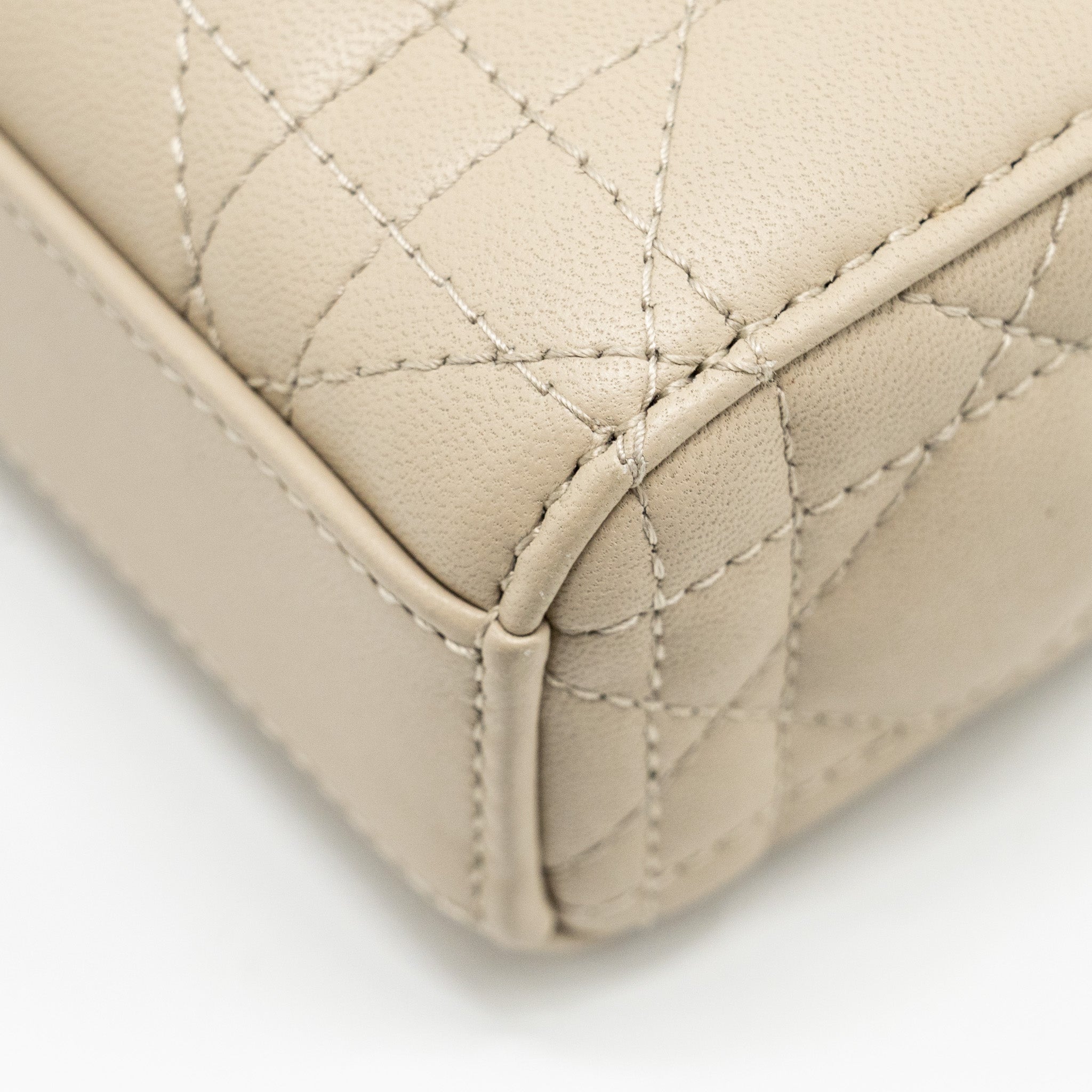dior-medium-lady-d-joy-bag-lambskin-beige-lghw