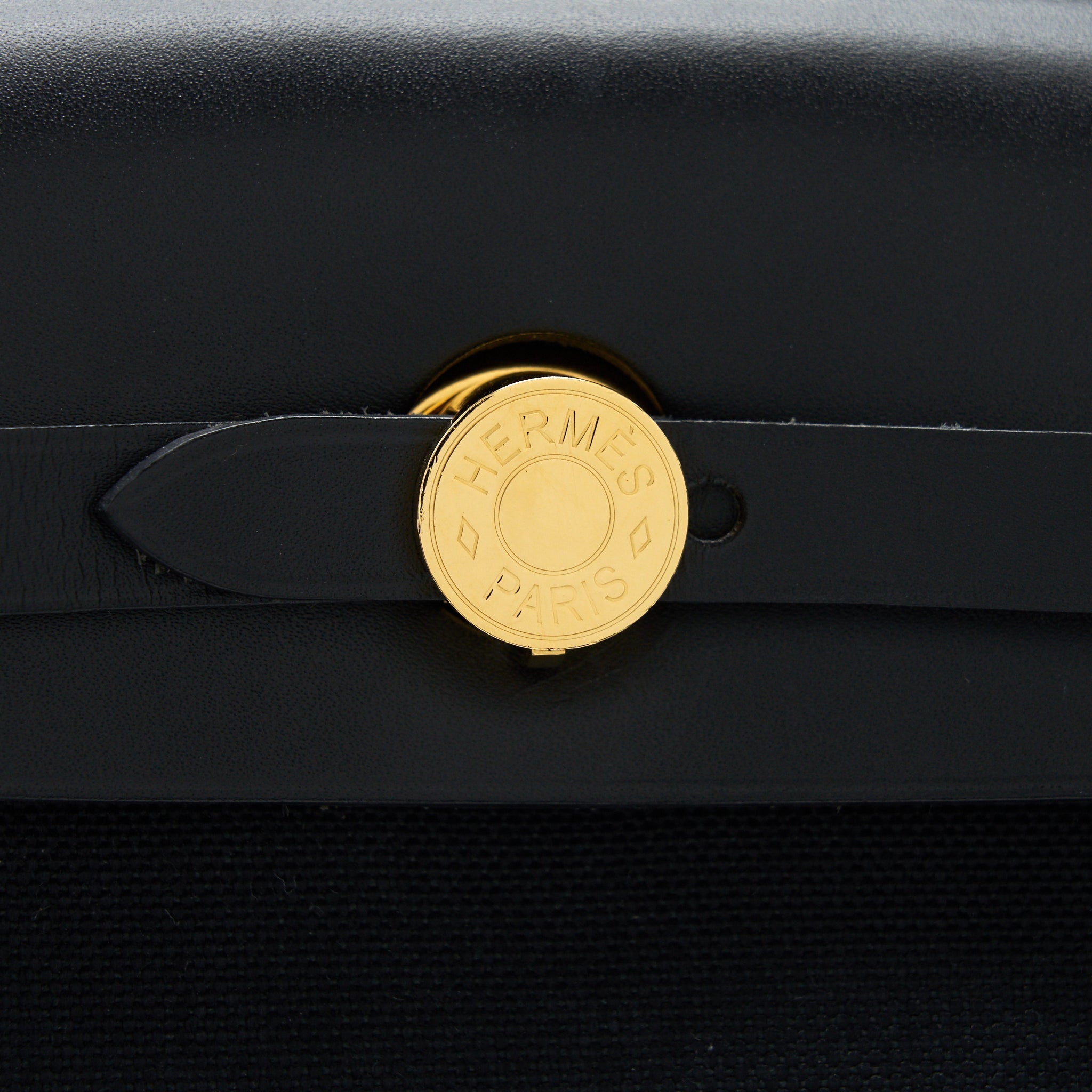 hermes-herbag-31-black-ghw-stamp-d