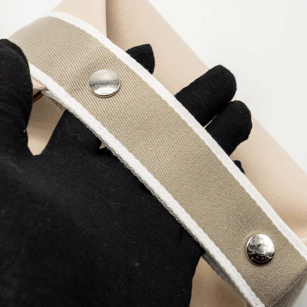 hermes-trousse-de-toilette-bride-a-brac-pm-natural-shw
