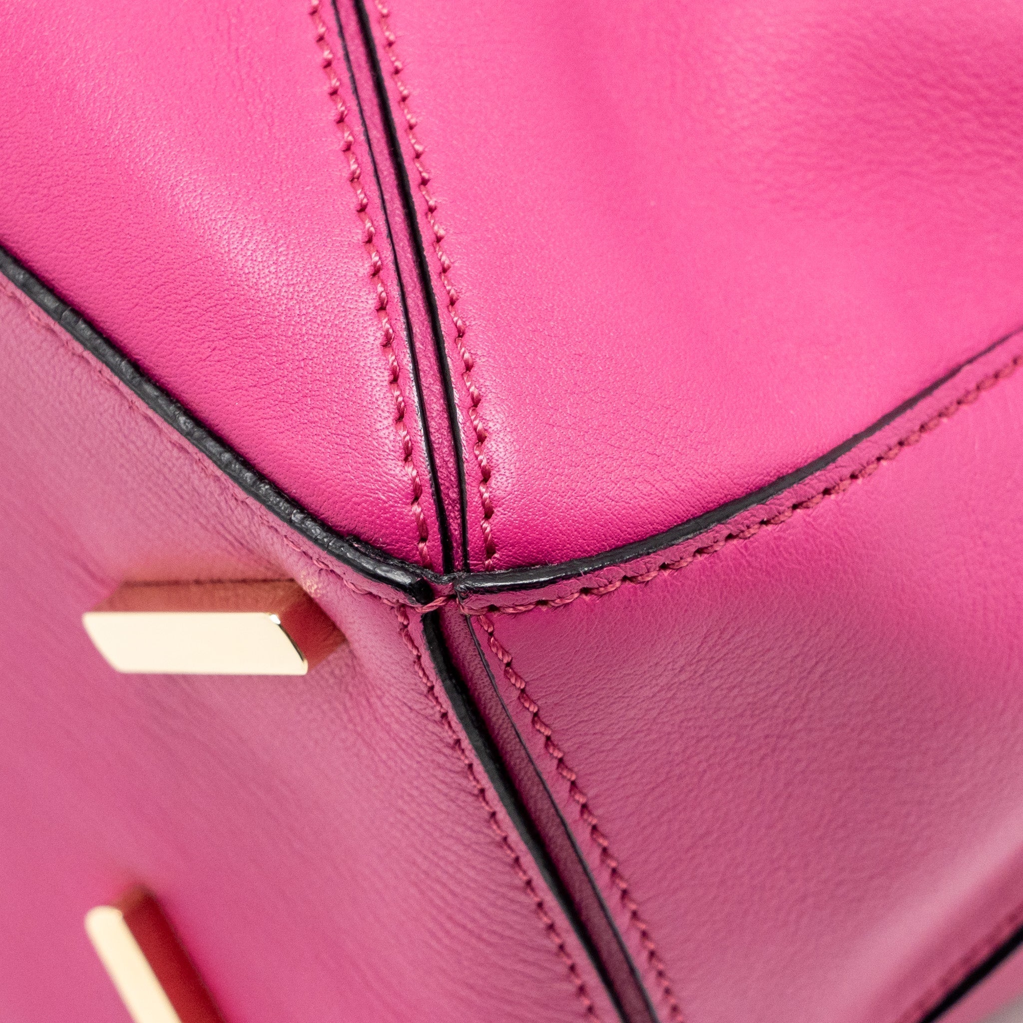 loewe-medium-puzzle-bag-calfskin-fuchsia-ghw