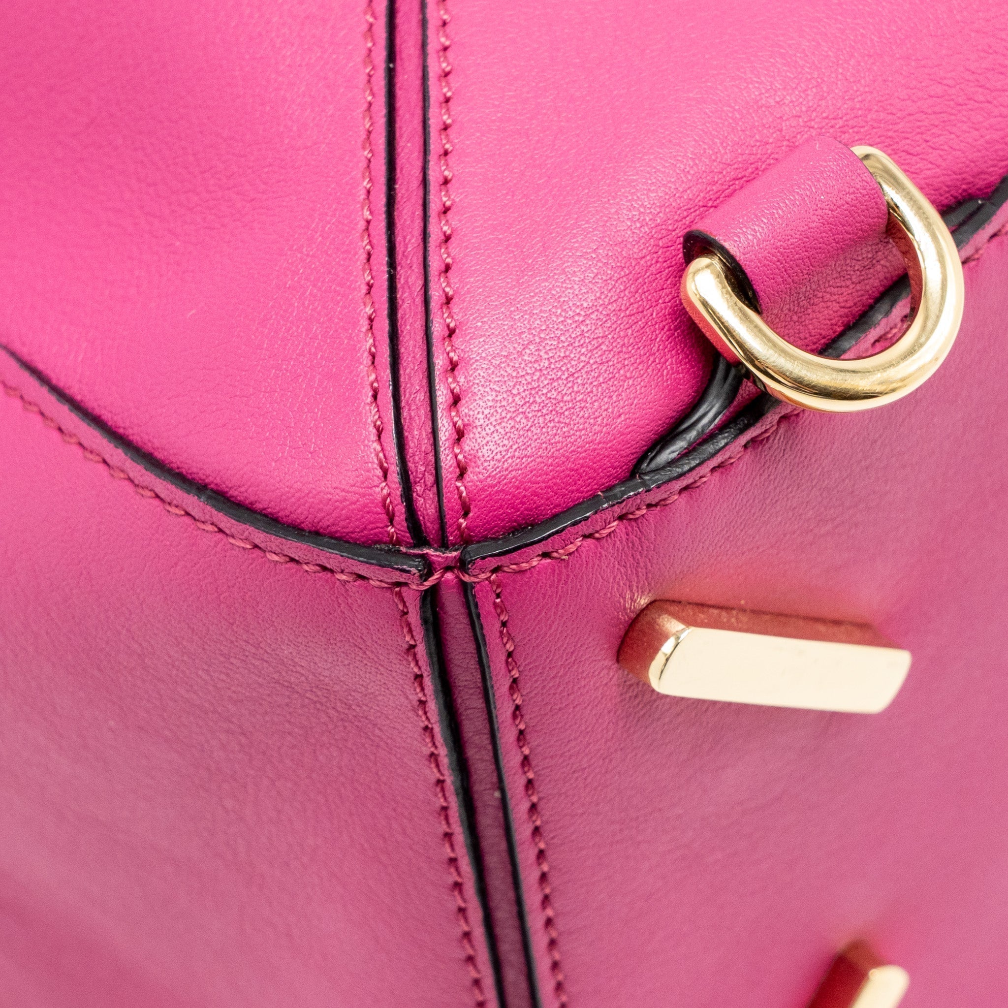 loewe-medium-puzzle-bag-calfskin-fuchsia-ghw