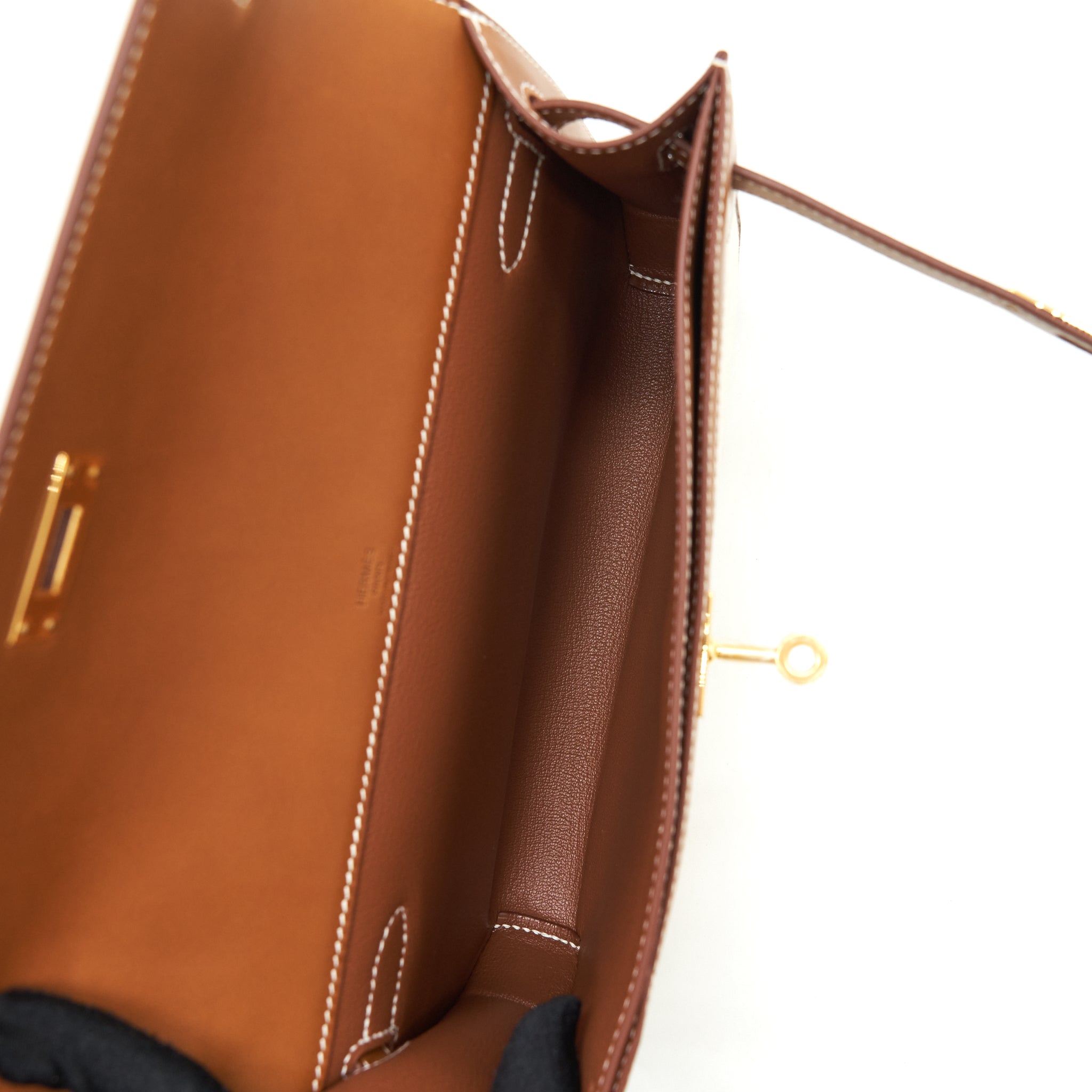 hermes-pochette-kelly-depeches-25-canvas-barenia-leather-ecru-beige-fauve-shw-stamp-z