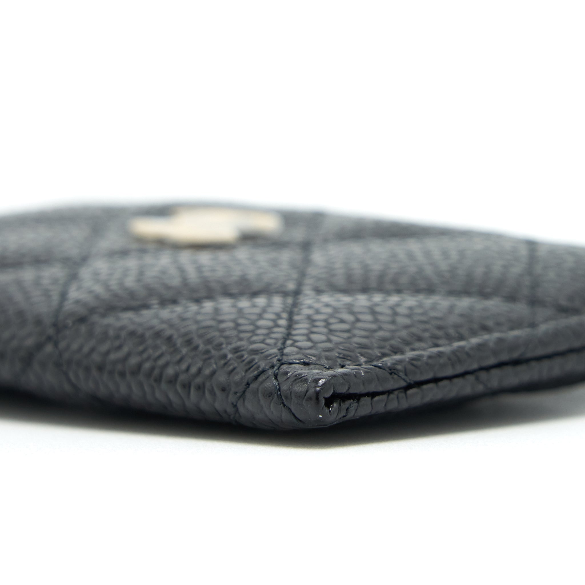 chanel-classic-card-holder-caviar-black-ghw-2