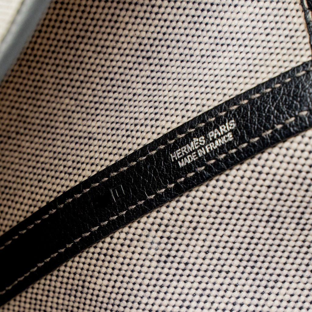 hermes-garden-party-36-canvas-black-white-shw-stamp-square-l