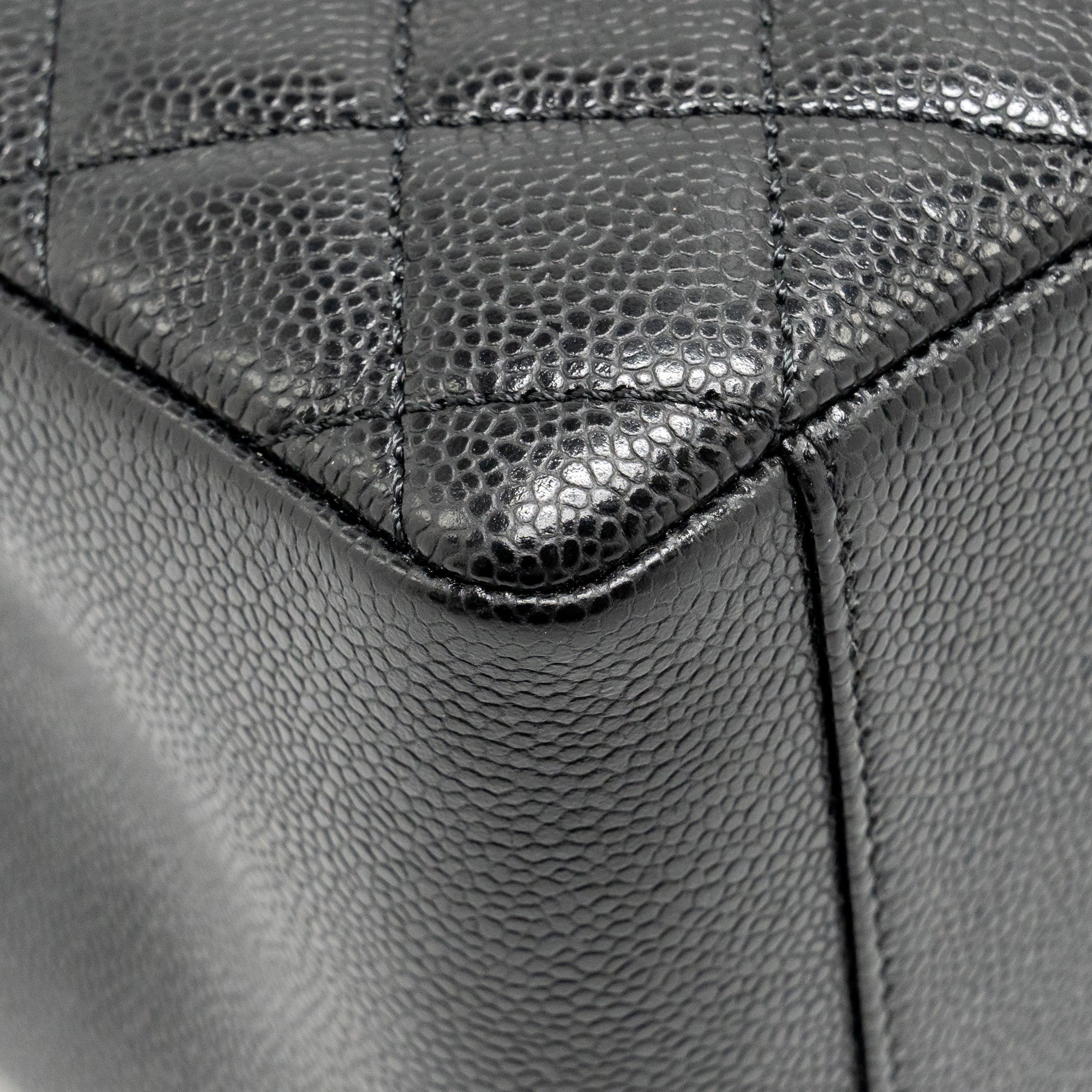 chanel-grand-shopping-tote-gst-caviar-black-shw-3