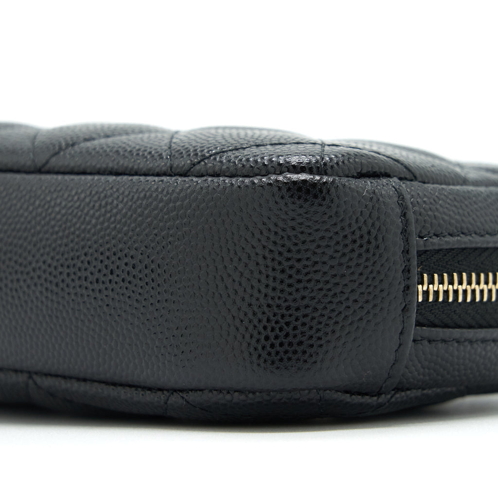 chanel-small-zipper-vanity-pouch-caviar-black-lghw