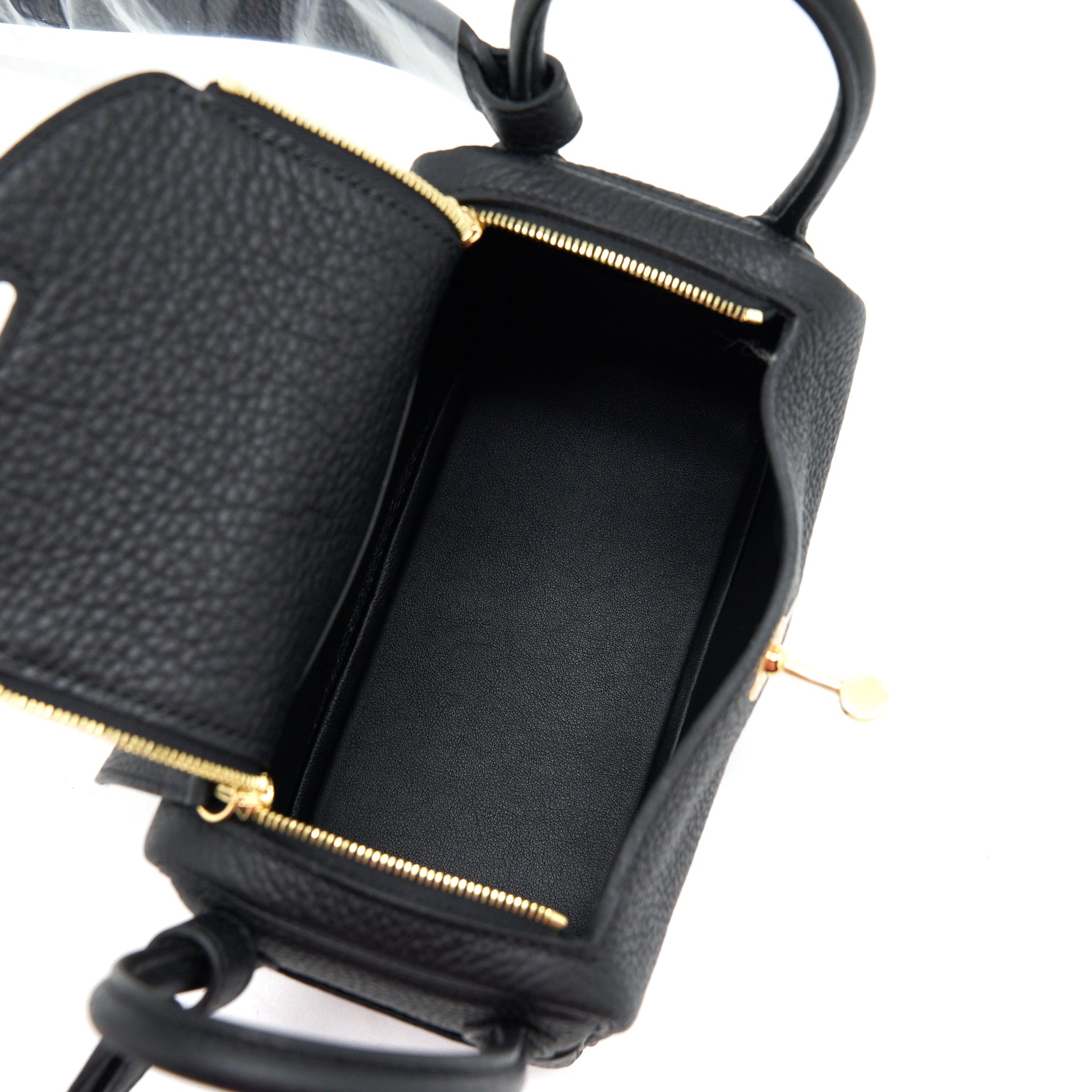 hermes-mini-lindy-black-ghw-stamp-z