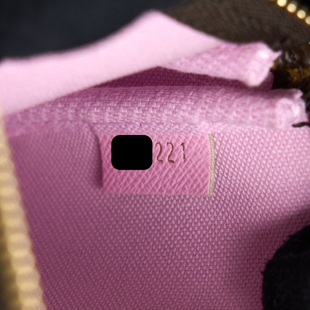 louis-vuitton-mini-pochette-accessories-limited-vivienne-holidays-japan-monogram-canvas-ghw