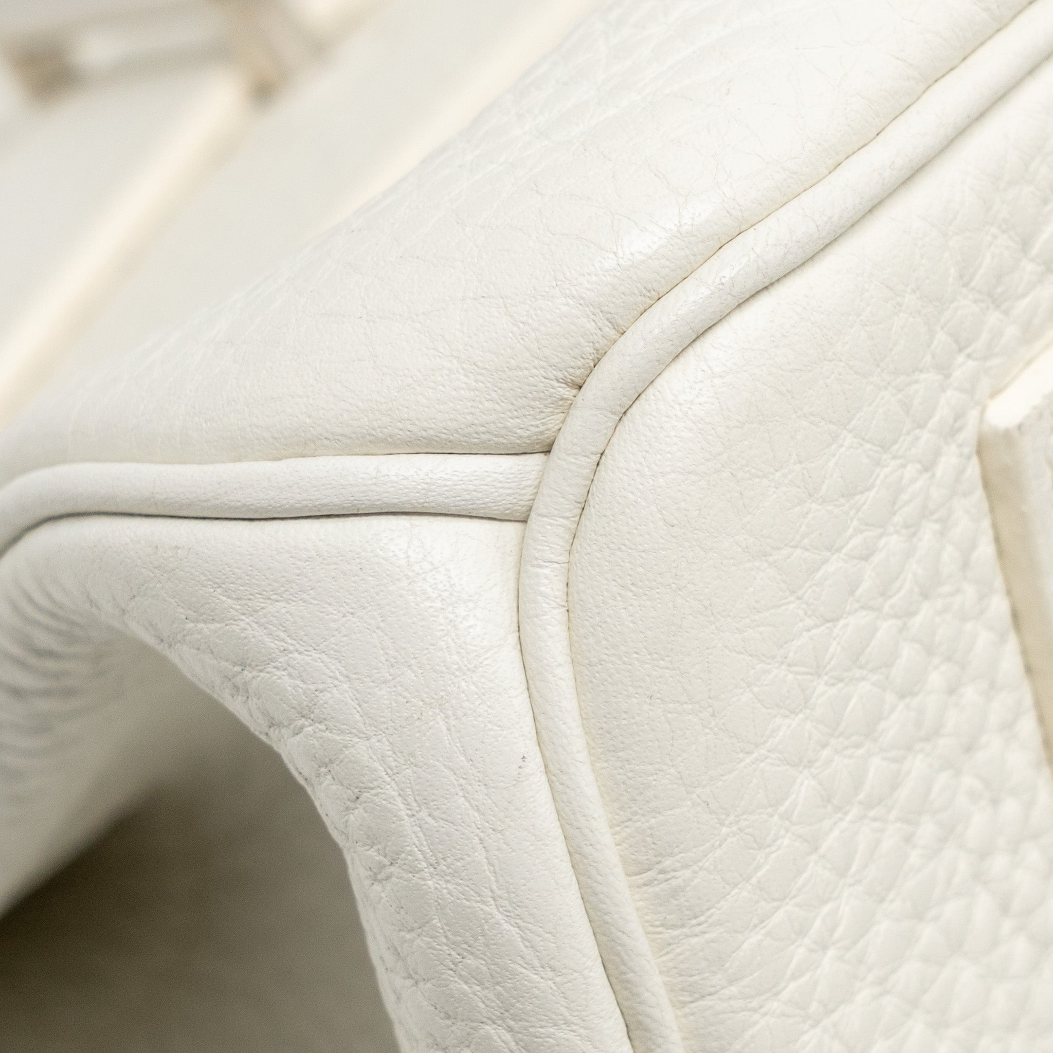 hermes-shoulder-birkin-clemence-white-shw-stamp-square-m