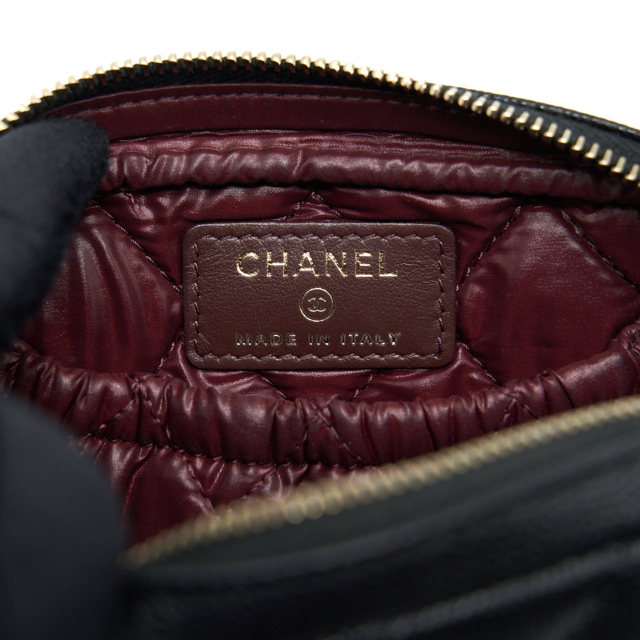 chanel-small-zipper-vanity-pouch-caviar-black-lghw