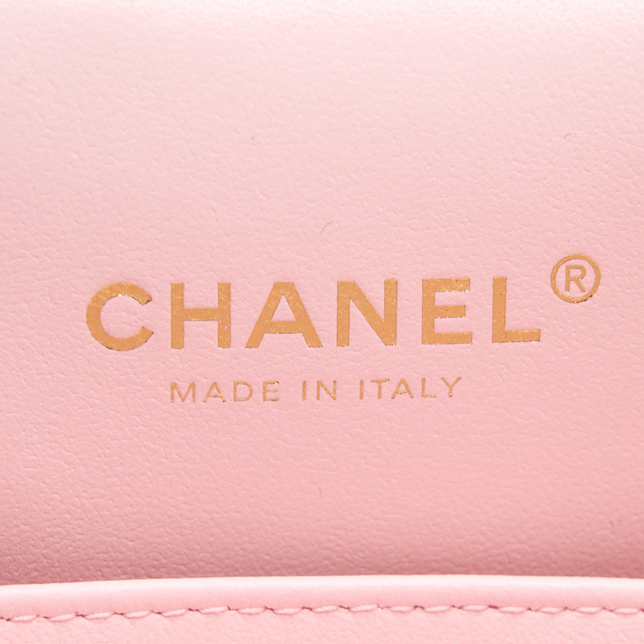 chanel-22s-top-handle-vanity-bag-caviar-light-pink-lghw-microchip