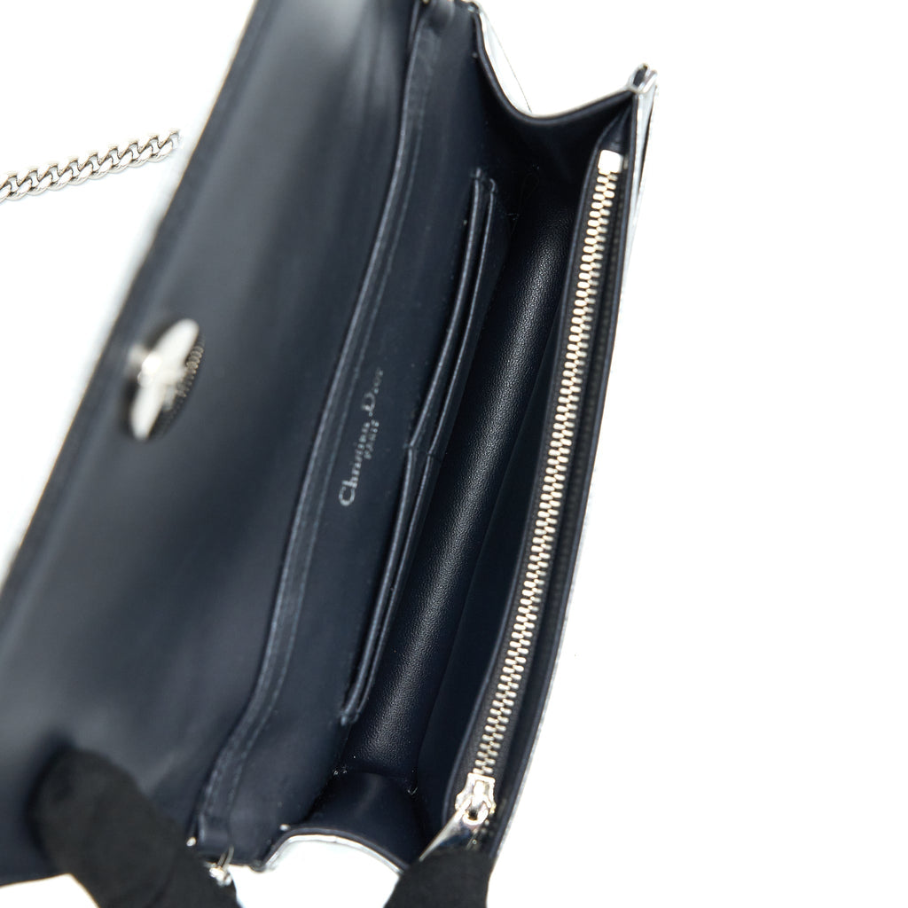 dior-diorama-wallet-on-chain-patent-metallic-silver-shw