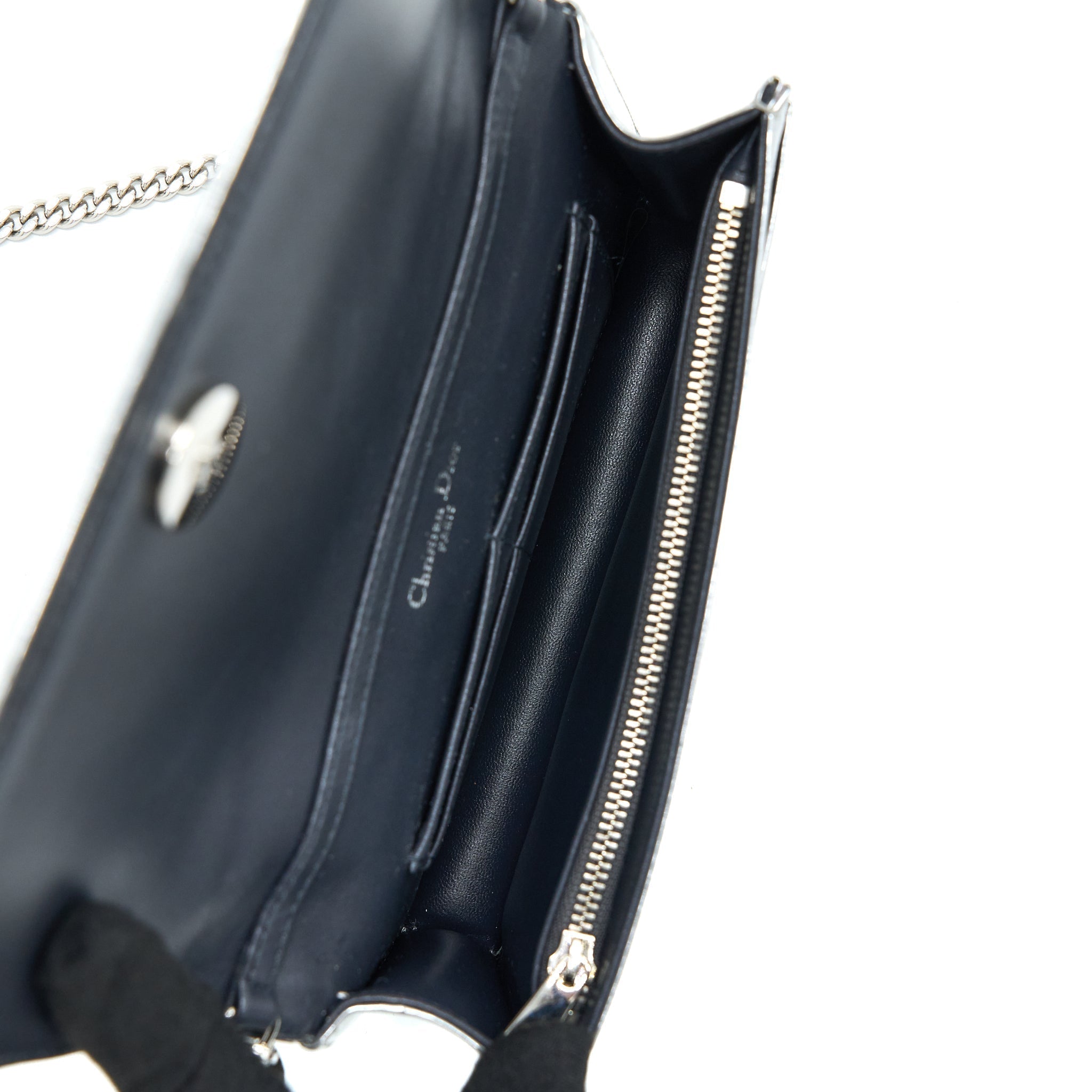 dior-diorama-wallet-on-chain-patent-metallic-silver-shw