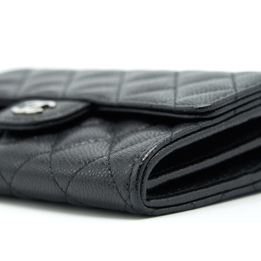 chanel-flap-wallet-caviar-black-shw