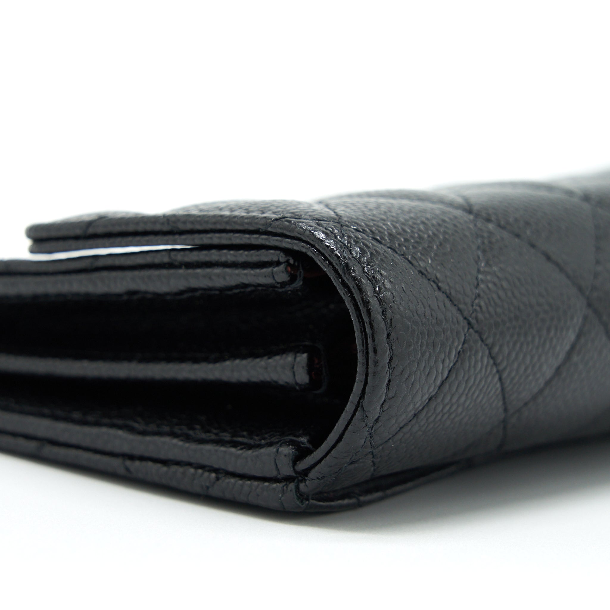 chanel-flap-wallet-caviar-black-shw