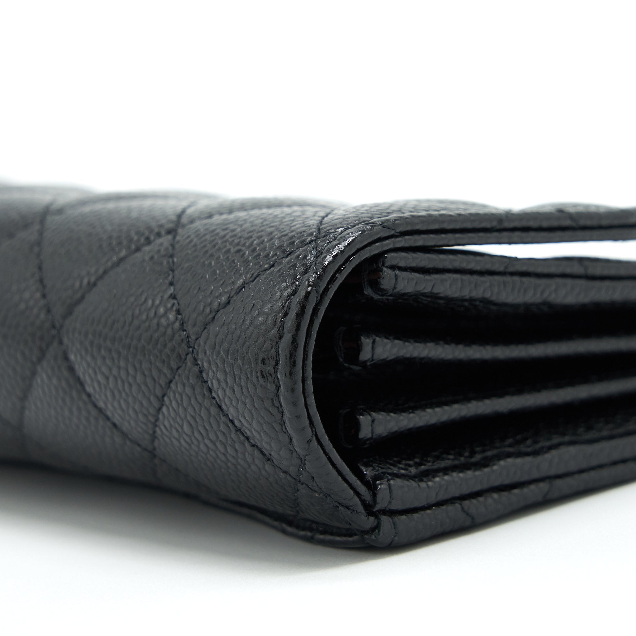 chanel-flap-wallet-caviar-black-shw