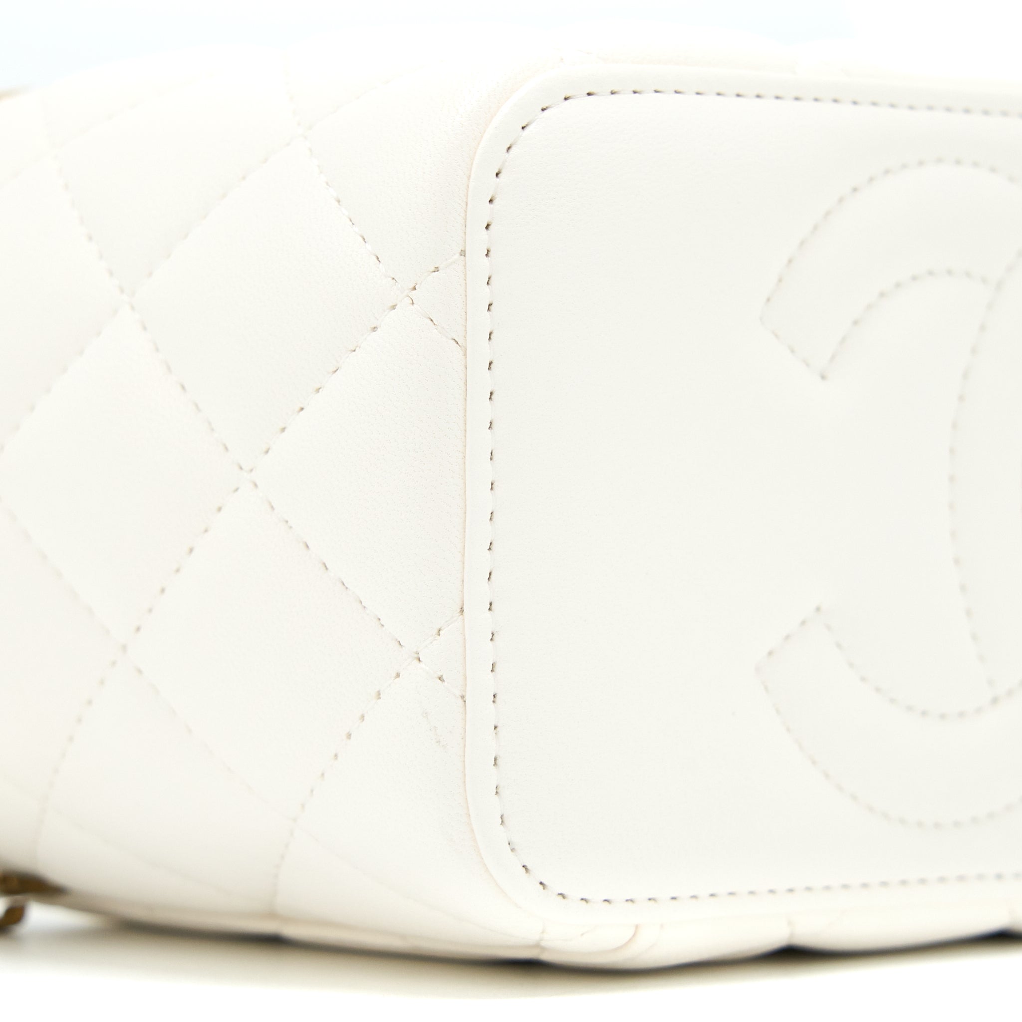 chanel-coco-letter-long-vanity-with-chain-lambskin-white-ghw