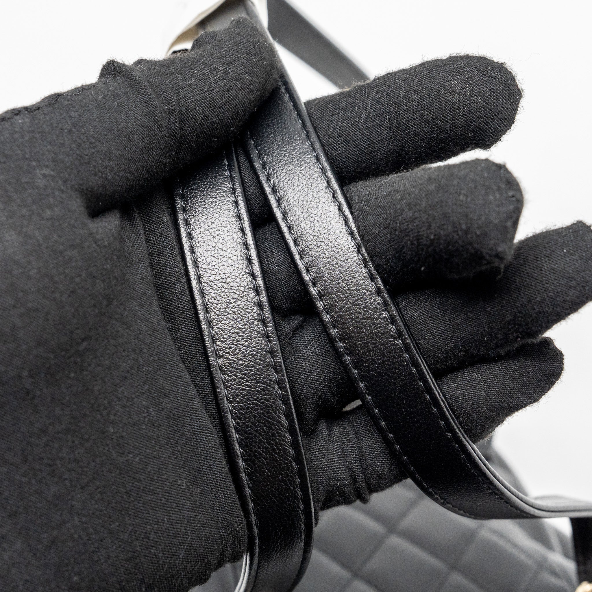 chanel-24p-small-duma-backpack-calfskin-black-lghw