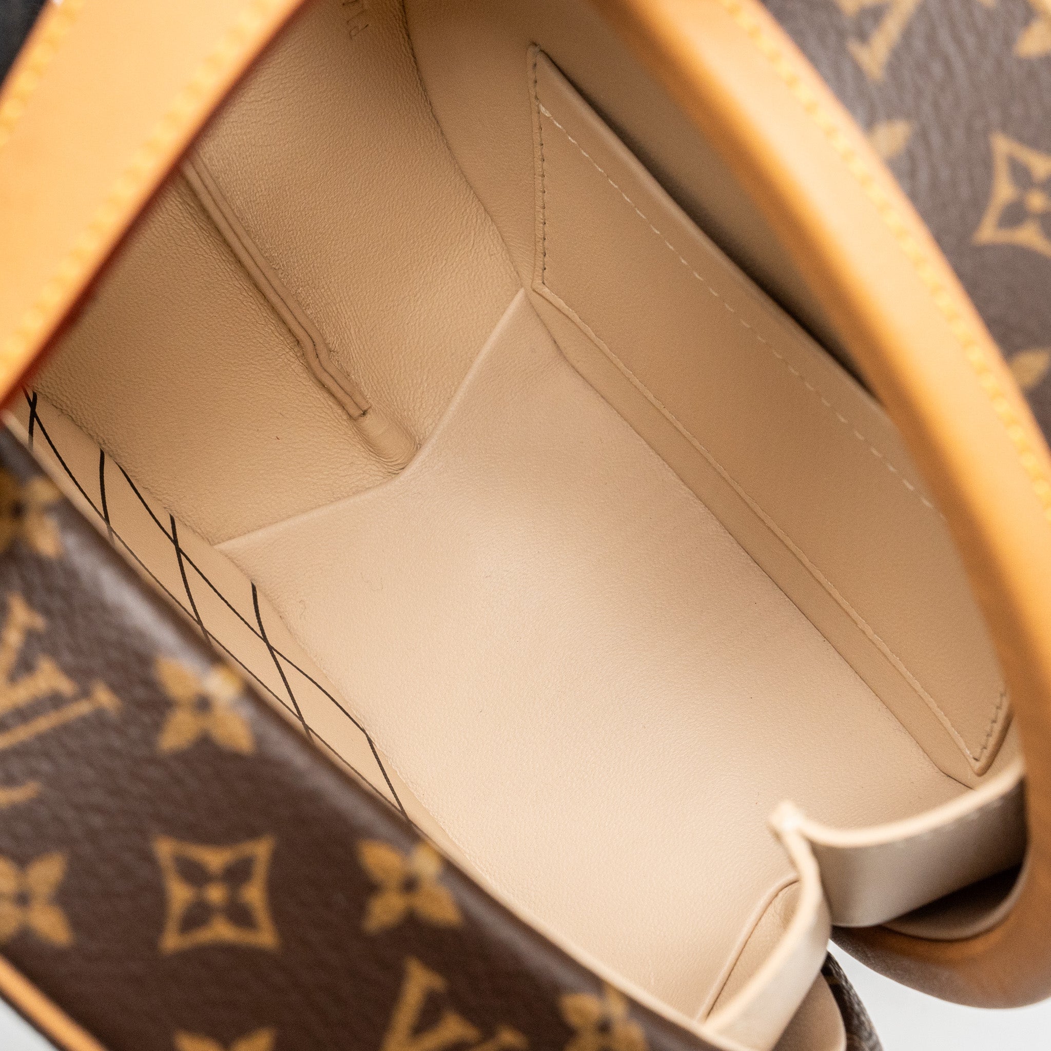 louis-vuitton-petit-boite-chapeau-monogram-canvas-ghw-copy