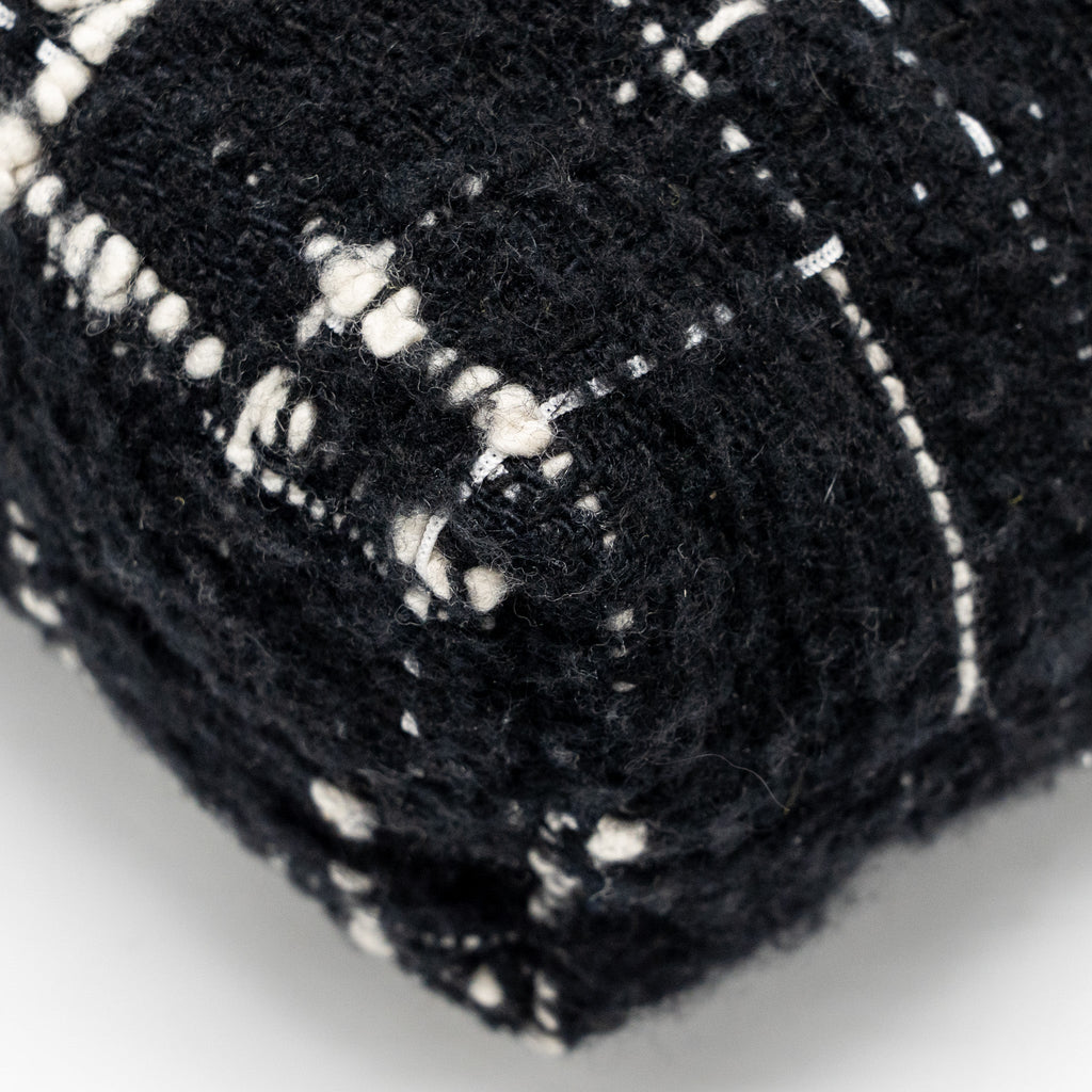 chanel-medium-22-bag-quilted-tweed-black-multicolour-microchip