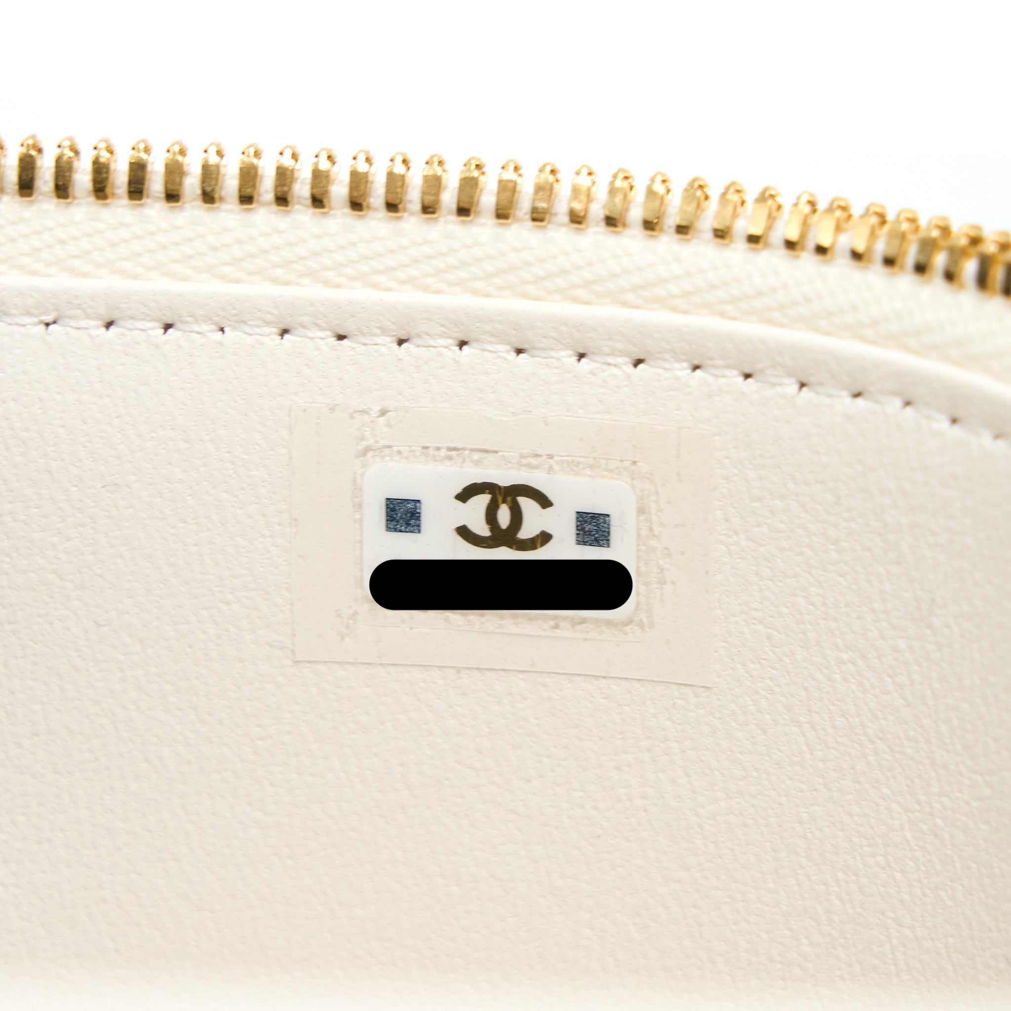 chanel-coco-letter-long-vanity-with-chain-lambskin-white-ghw