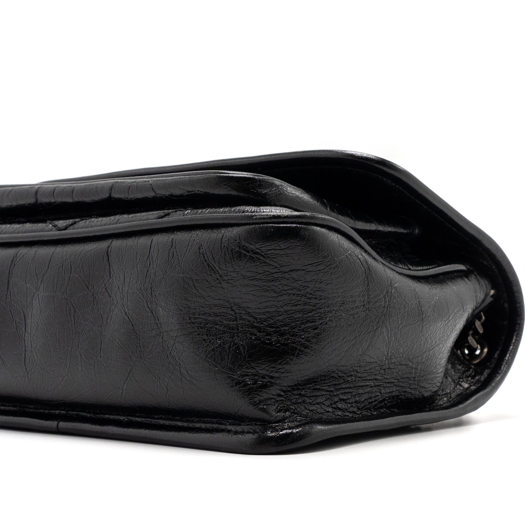 saint-laurent-ysl-niki-baby-bag-vintage-calfskin-black-ruthenium-hardware