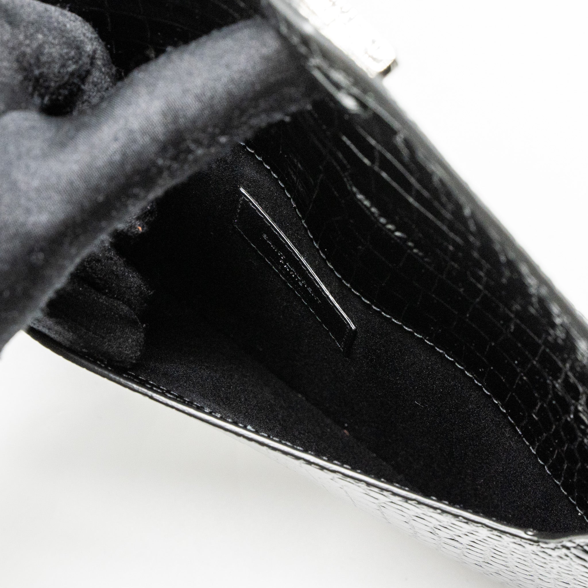 saint-laurent-ysl-uptown-pouch-croc-embossed-calfskin-black-shw