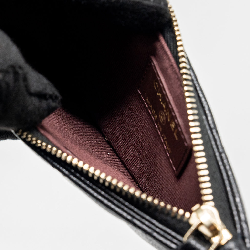 chanel-flap-with-zip-card-holder-caviar-black-lghw-microchip